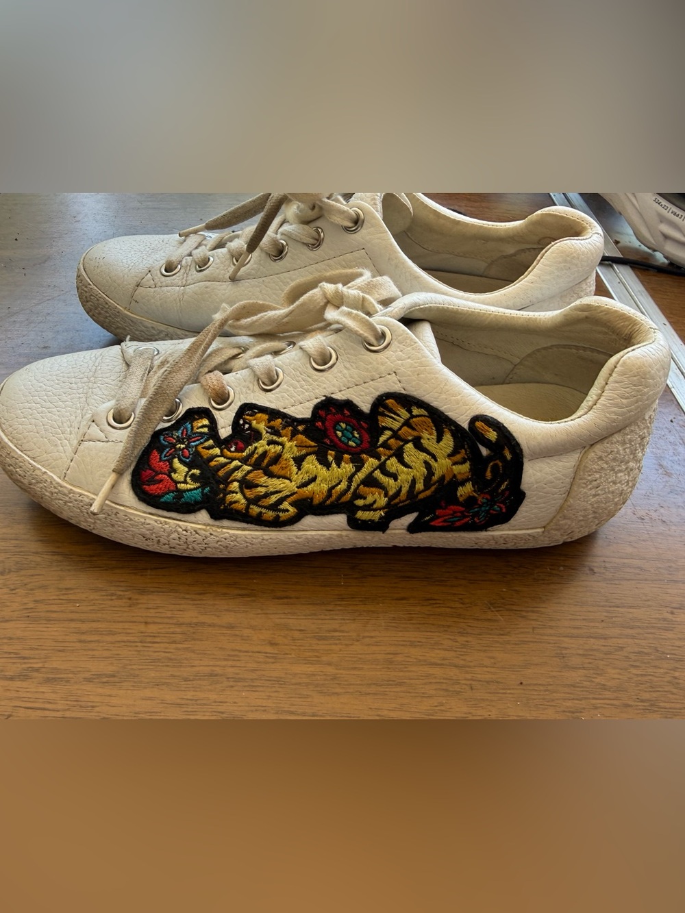 ASH Niagara Tiger Embroidered White Leather Sneakers size 37 - Picture 6 of 11